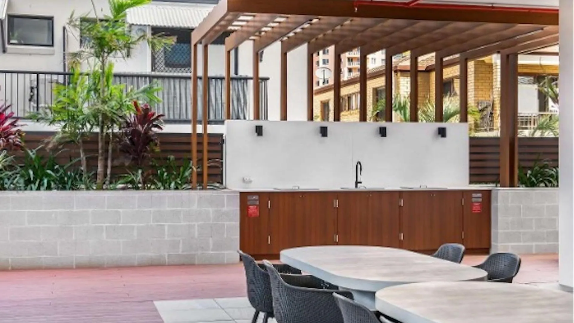 Opus Apartments Broadbeach - Hosted By Coastal Letting Company Gold Coast