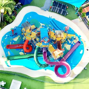 Paradise Resort