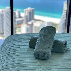La Jolla Broadbeach Gold Coast